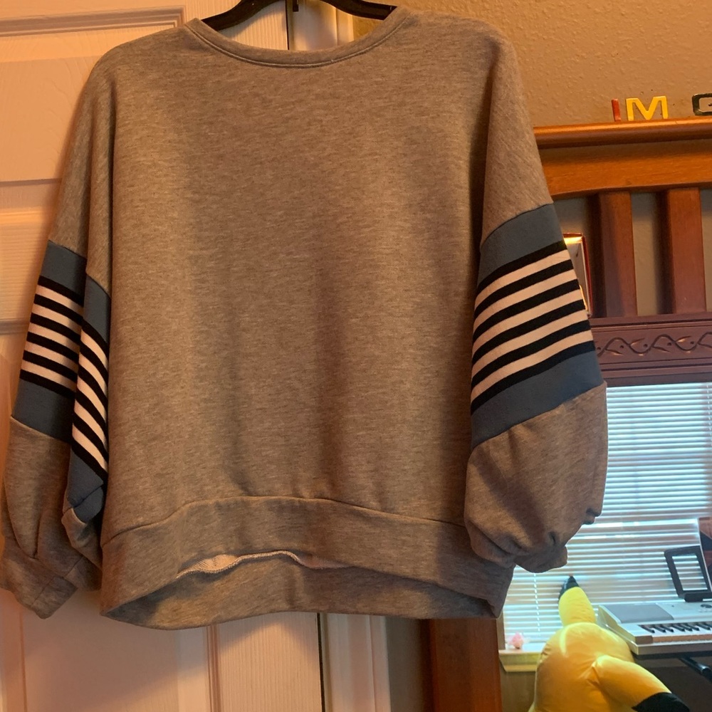 Light grey say what? Sweat shirt